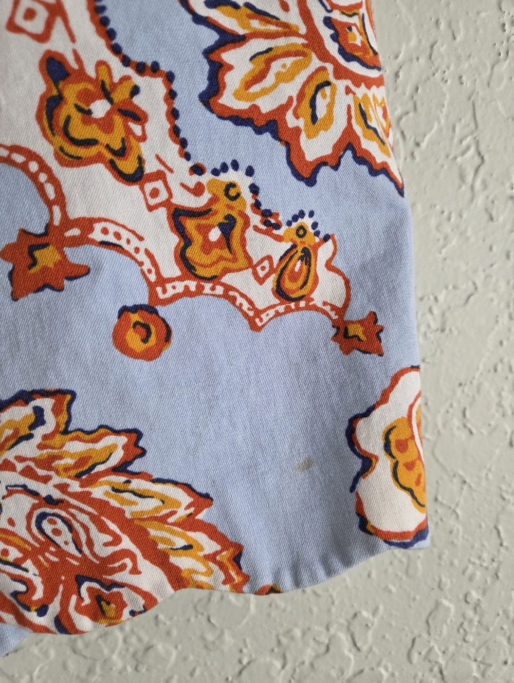J McLaughlin Blue Orange Paisley Scallop Hem Stretchy Summer Shorts - Picture 8 of 8